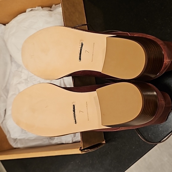 đź’•CHRISTY DAWNđź’• The Dawn Boot ~ Mahogany 7 New In Box - Picture 15 of 16